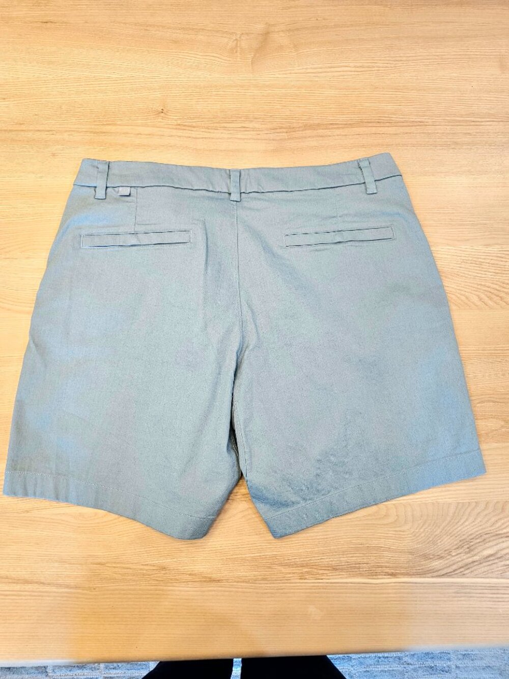 Lululemon Men's Chino Shorts Size 36 Light Blue Stretch Cotton Blend